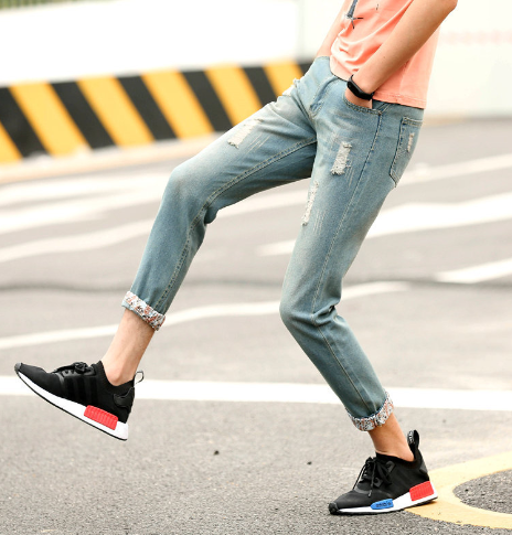 Stylish Ripped Jeans