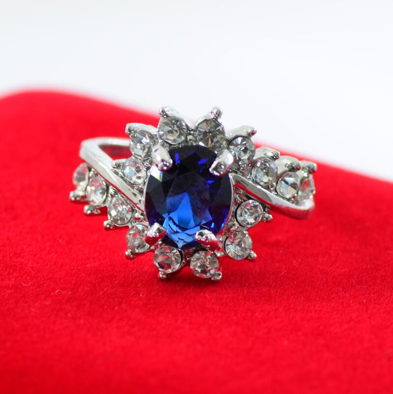 Elegant Zircon Ring