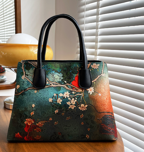 Versatile Tote Bag