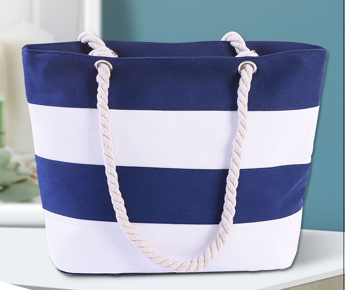 Color-block shoulder bag 1