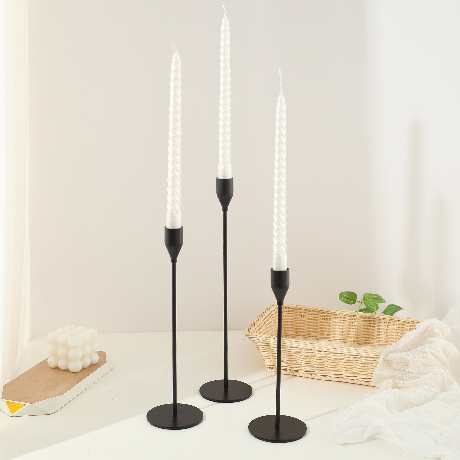 Candle holder image 2