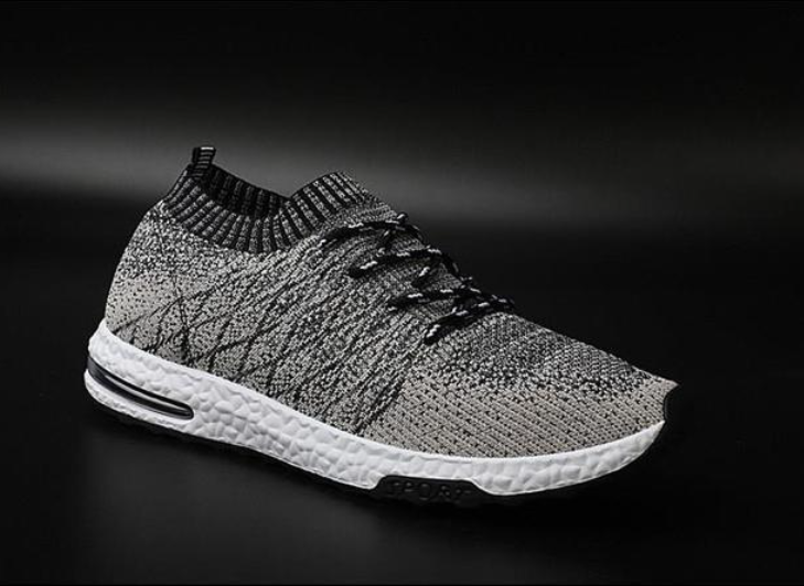 Flying Woven Sports Shoes Image 4