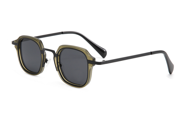 Sunglasses Image 3