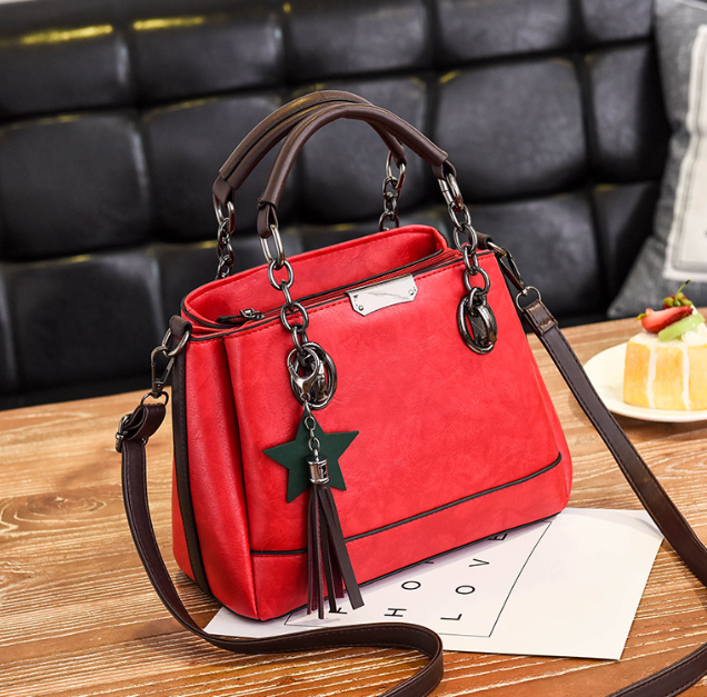 Shoulder Bag Image 2