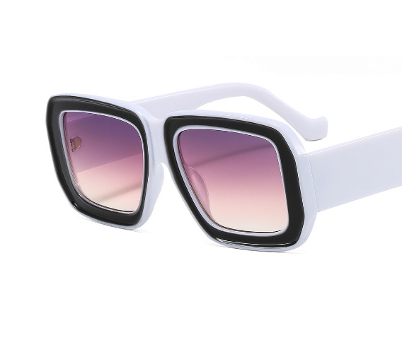 Sunglasses in Tea Tea