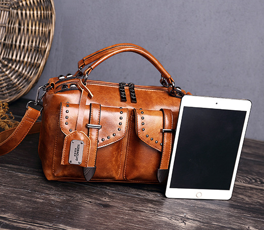 Oil Wax Leather Handbag - Green