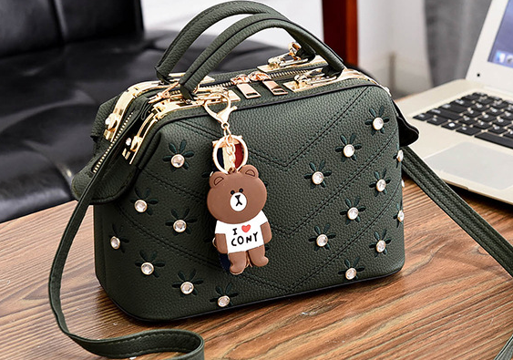 Stylish Handbag Image 9