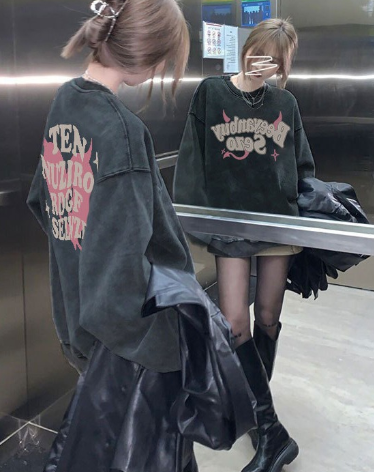Fashionable American Retro Sweater 5