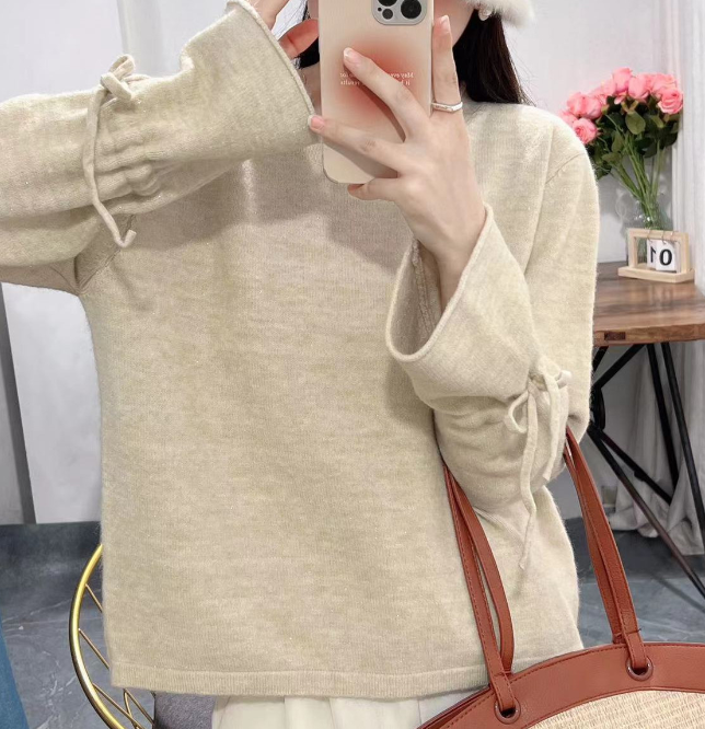 Pullover Knit Sweater Image 2