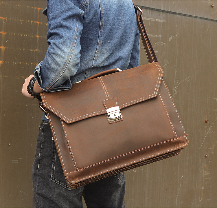 Retro Box-Shaped Crossbody Bag Image 1