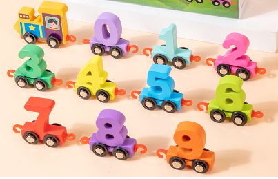 Wooden Magnetic Number Train 10