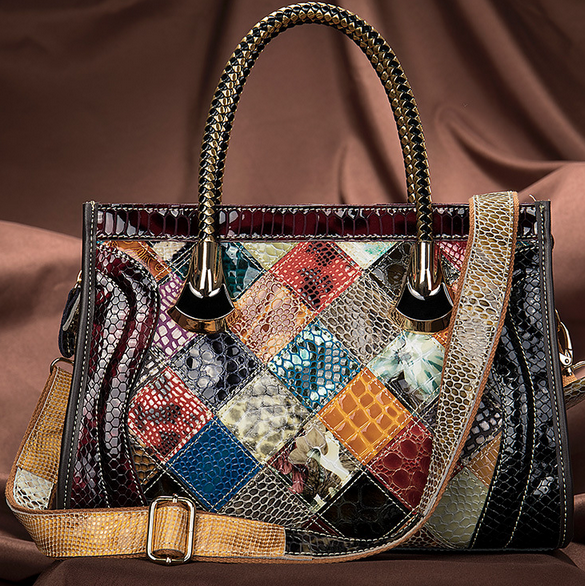 Stylish Leather Bag Image 2