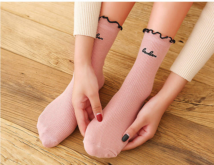 Embroidered lace detailing