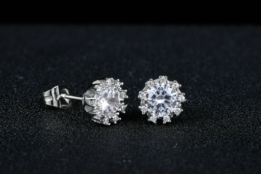 Diamond Earrings Image 3