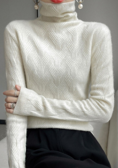 Cashmere Sweater 3