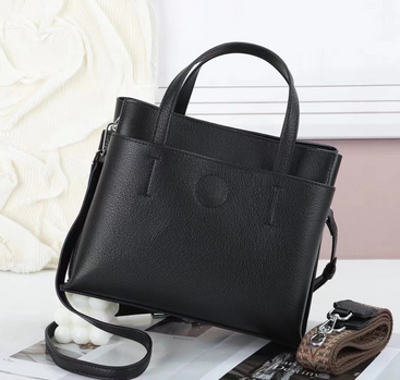 Vintage Large Shoulder Bag Details