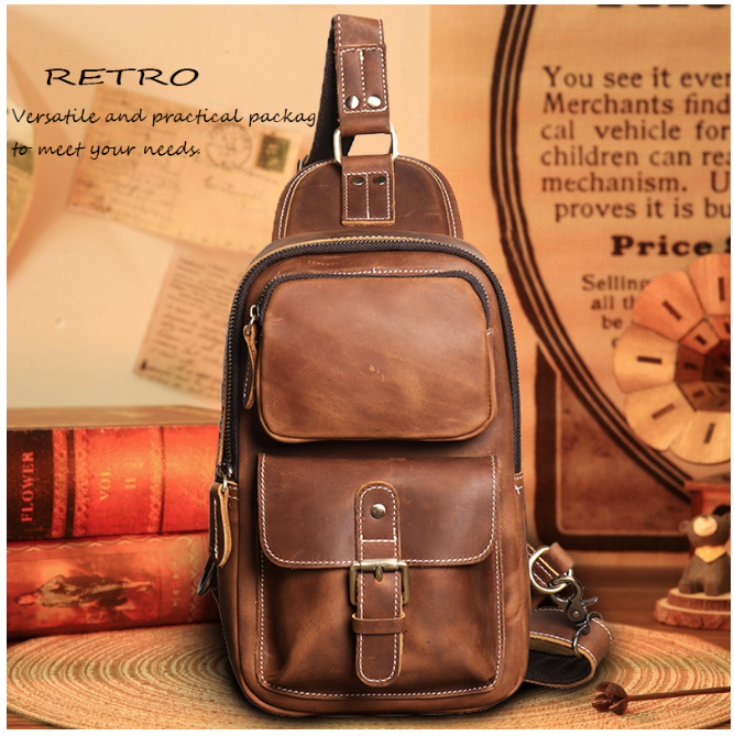 Bolsa Masculina Transversal de Couro Image 1
