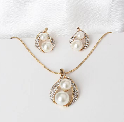 Bride Accessory Set
