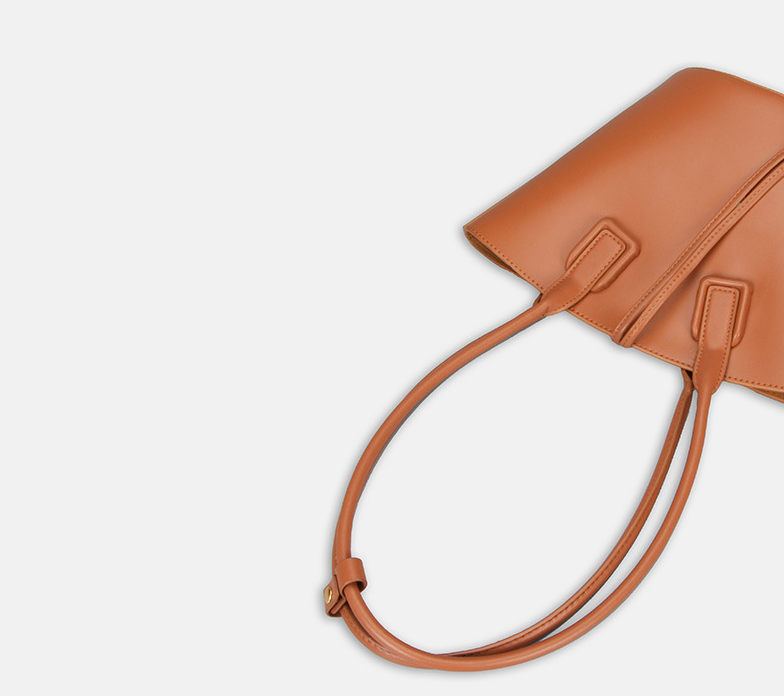 Stylish Shoulder Bag Image 4