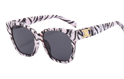 Sunglasses Image 4