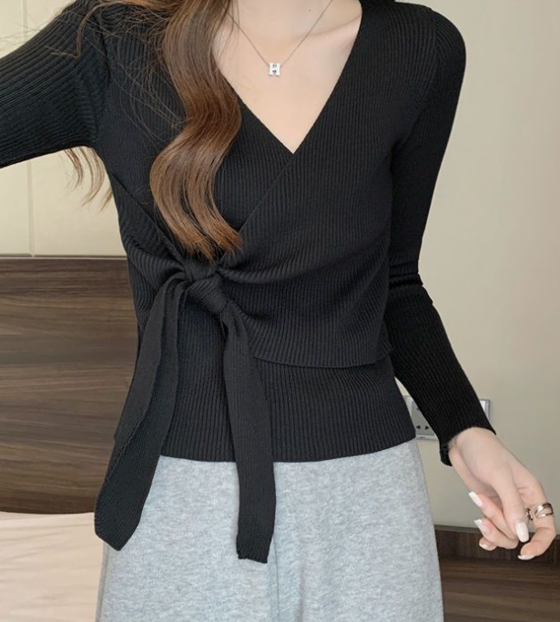 V-neck cross tie cropped top 4
