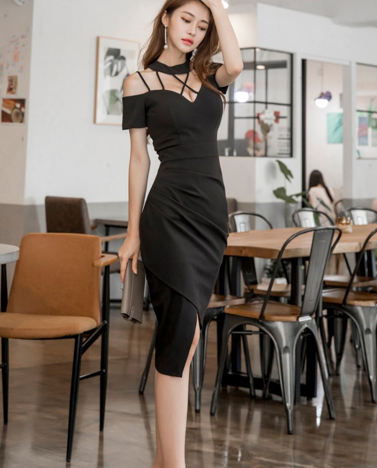Black Bodycon Dress Image 3