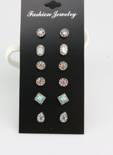 Earring Set Image 1