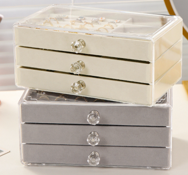 Velvet Jewelry Organizer White