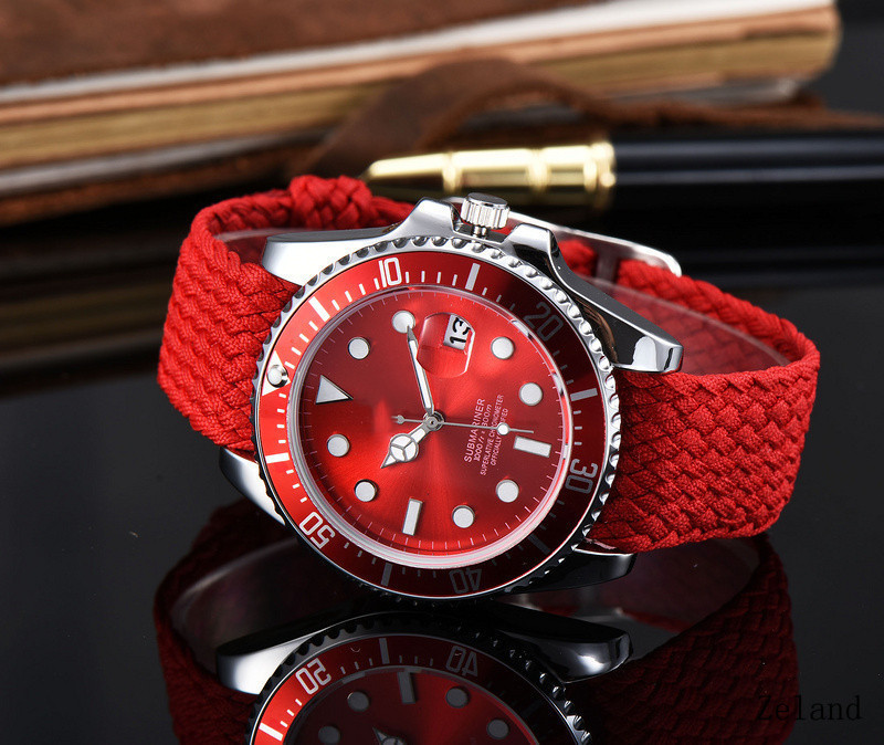 Men's Watch Image 5
