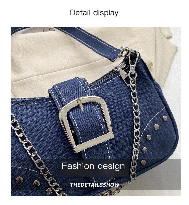 Trendy Underarm Bag in Black