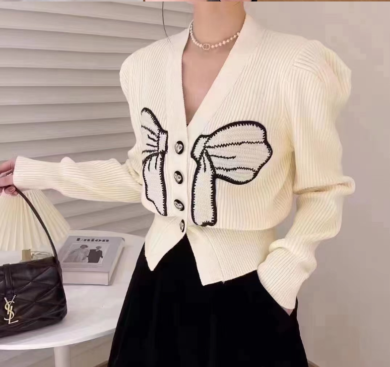 Chic Women's Cardigan