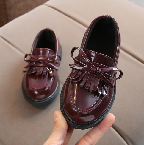 Girl's Shoes Image 2