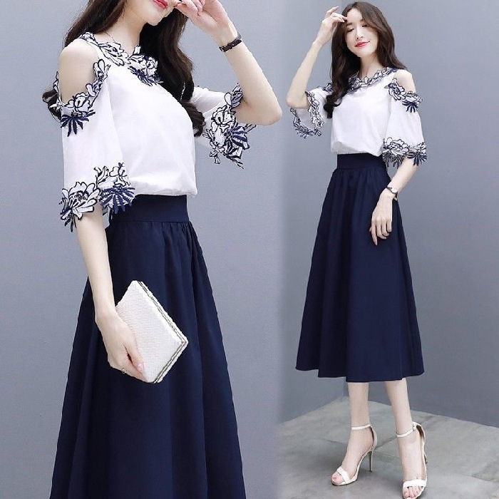 Elegant Two-Piece Set Image 4