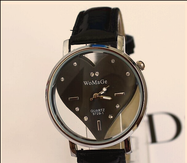 Heart-Shaped Watch Black