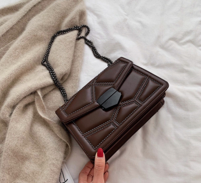 Chain Versatile Shoulder Sling Bag in Wine Red