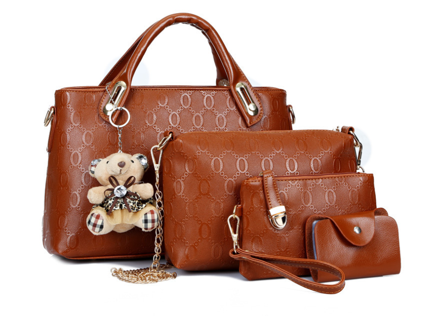 Little Bear Pendant Bag Image 9