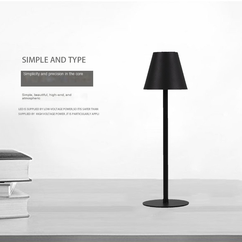 Wireless charging table lamp