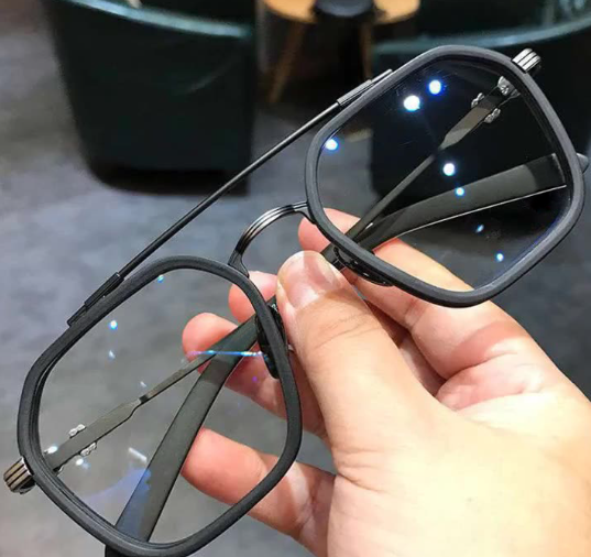 Glasses Image 1