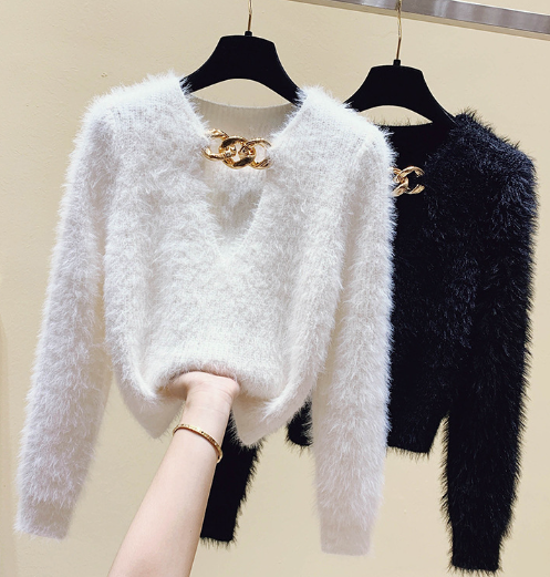 Black Short Sweater