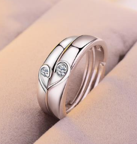 Heart-Shaped Silver Diamond Ring