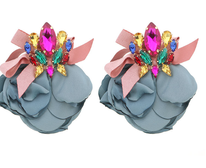 Elegant Petals Rhinestone Earrings 8