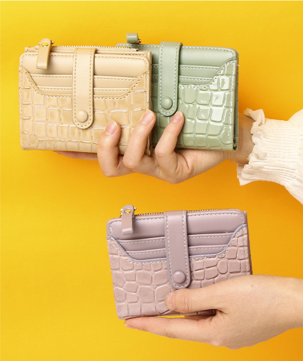 Versatile Credit Card Holder