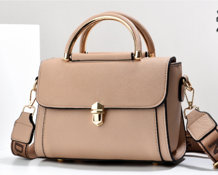 Crossbody Bag 4