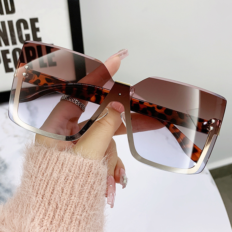 Stylish Half-frame Metal Sunglasses