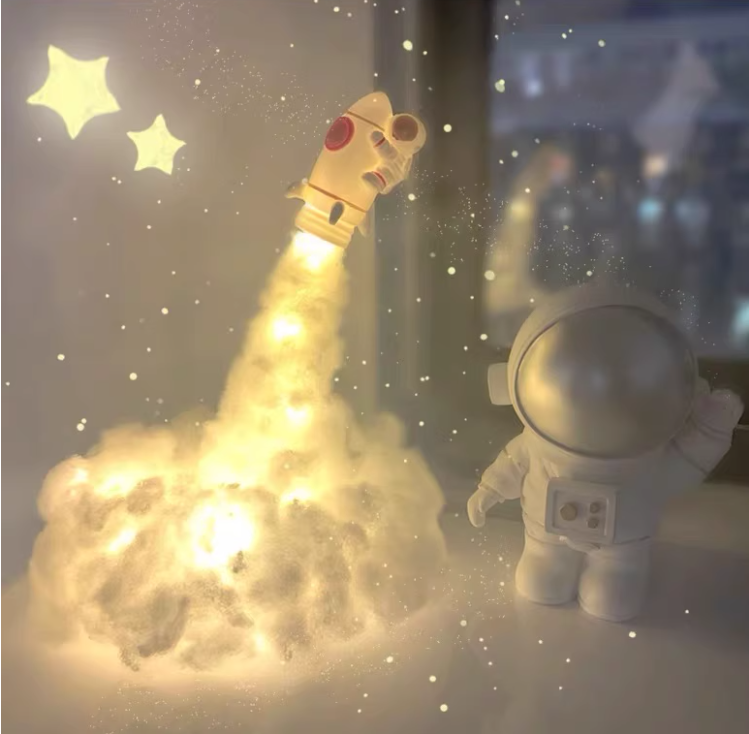 Astronaut Light Details