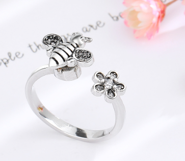 Bee-Inspired Open Ring Image 3