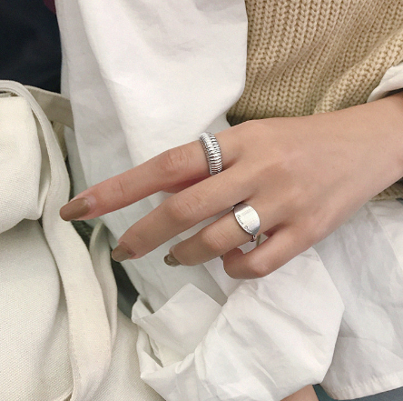 Women's Ring Image 2