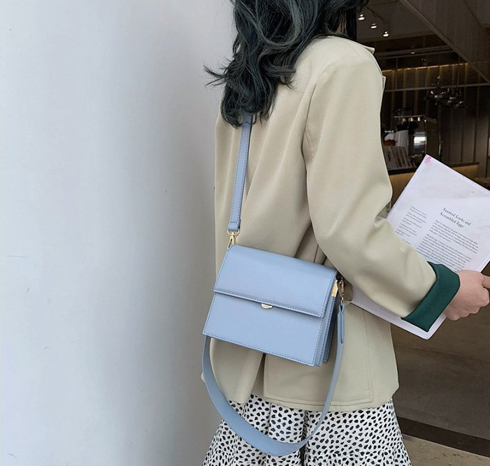 Women's Crossbody Bag - Image 2