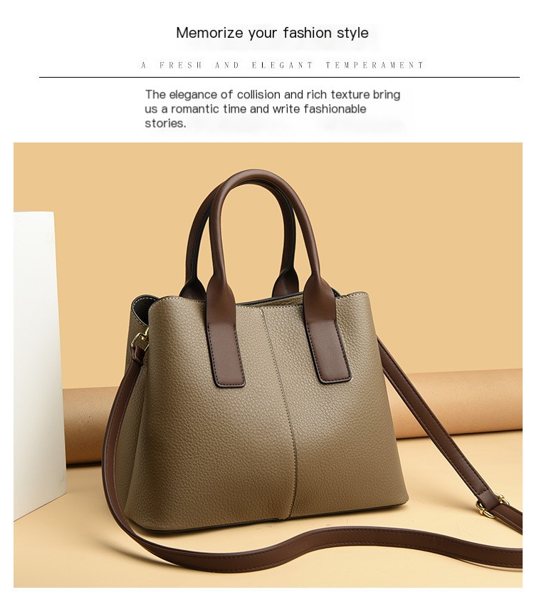 Luxurious Women's Crossbody Bag