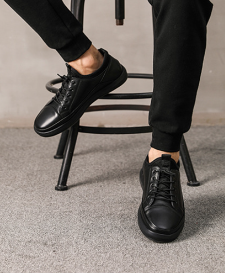 Casual Leather Shoes Front View